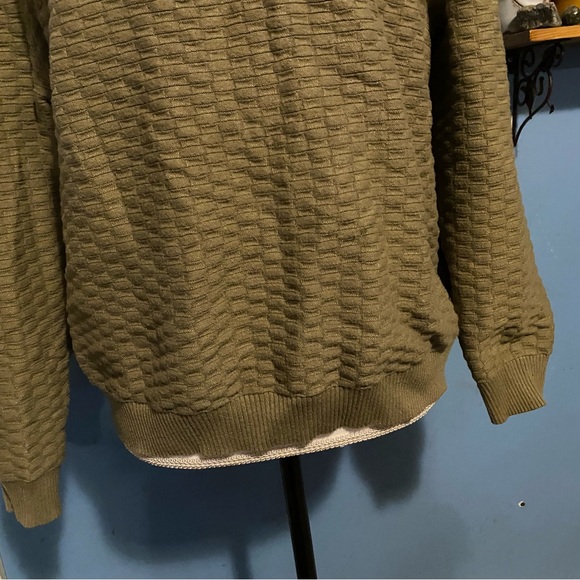 Olive Green, Textured, Casual Hoodie - Picture 3 of 7